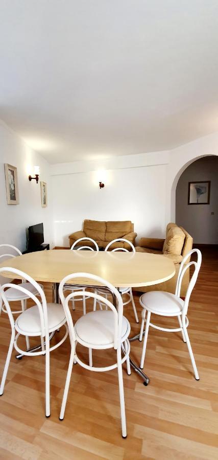 Villa Belinha - Guest House Quarteira Luaran gambar