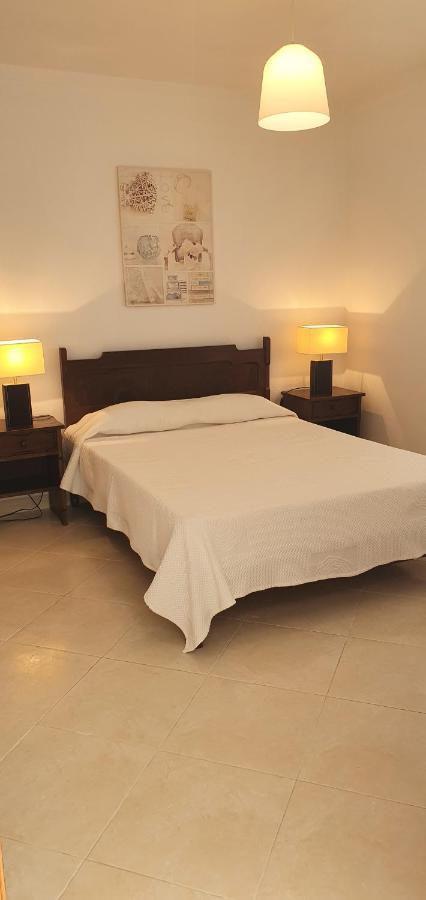 Villa Belinha - Guest House Quarteira Luaran gambar