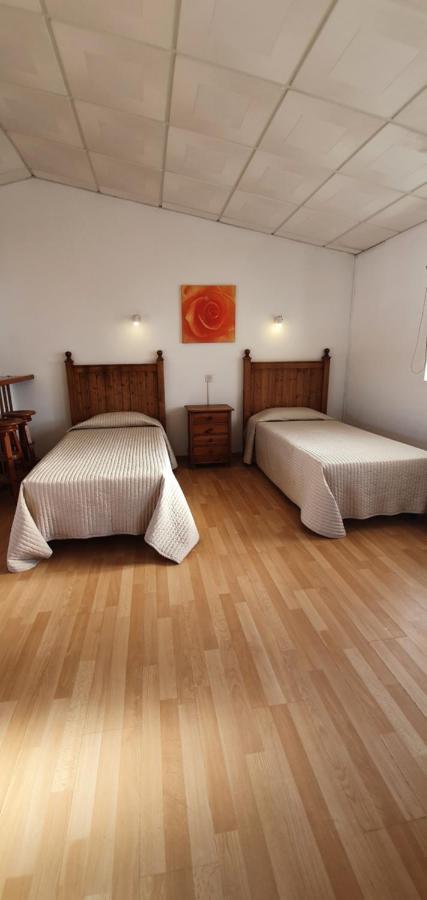Villa Belinha - Guest House Quarteira Luaran gambar