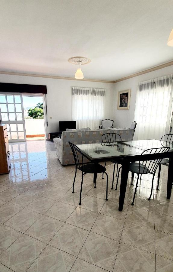 Villa Belinha - Guest House Quarteira Luaran gambar